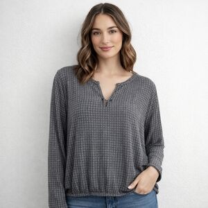 Black & White Geometric Print Blouse | Bubble Hem Elastic Waist Minimalist Chic